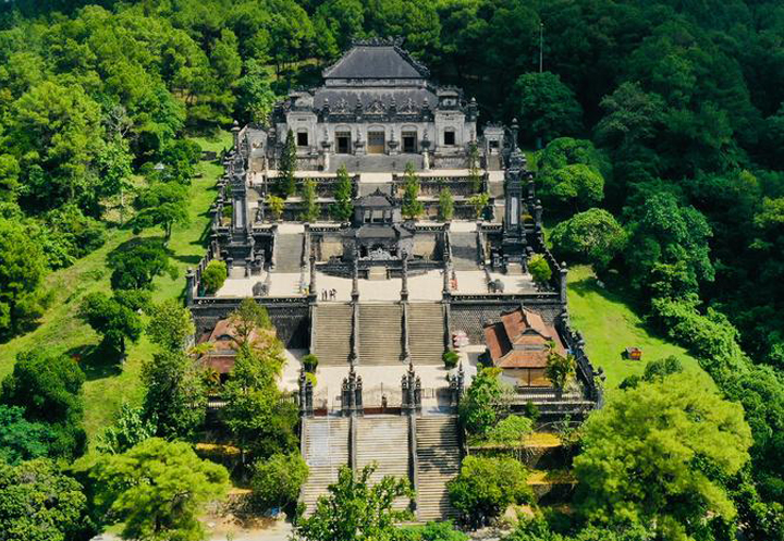 King Khai Dinh Tomb